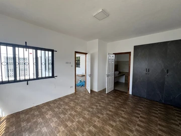 7 Bedroom Villa