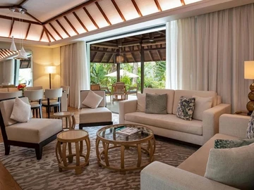 5 Bedroom Villa