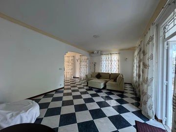 Maison de 4 Chambres