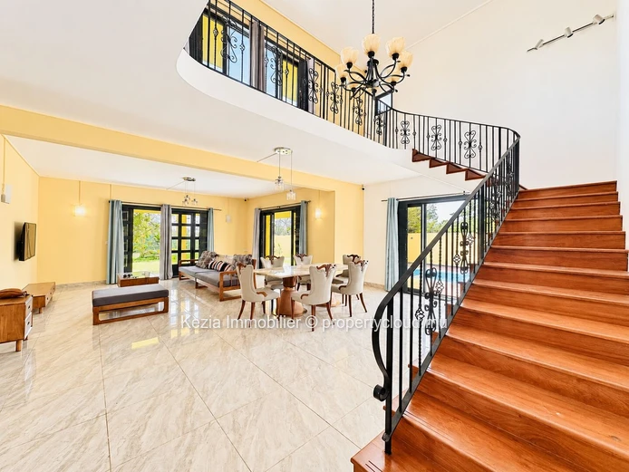 Spacious Family Villa