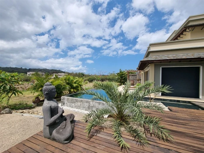 4 Bedroom Villa For Sale In Grande Rivière Noire