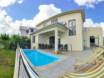 4 Bedroom Apartment