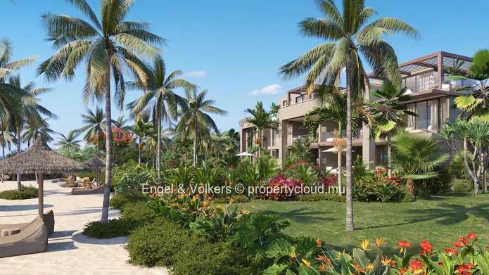 Garden Living Steps from the Beach at Coastal Haven