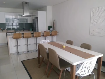 2 Bedroom Townhouse, Duplex