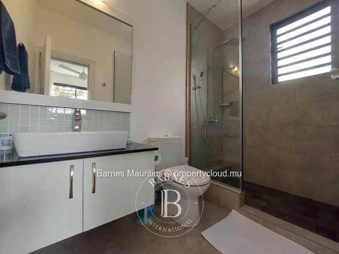 BLUE BAY - Beachfront apartment - 2 bedrooms