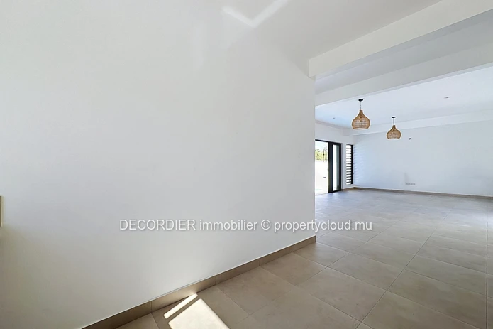 Maison à vendre – Grand Baie, La Salette (Mandat exclusif)