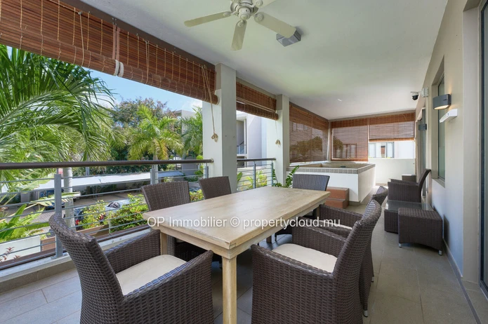 Appartement RES d exception à Bain Boeuf avec piscine privée et vue sur le lagon de Grand Baie