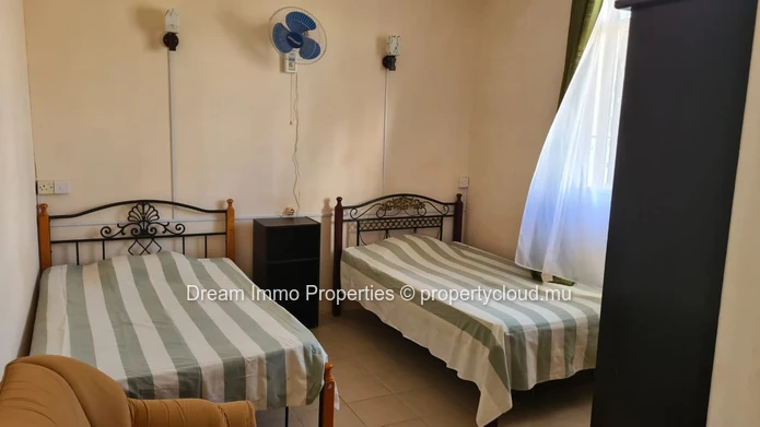 A Vendre Complexe De 8 Appartements Proche Mer A Flic En Flac - Ile Maurice