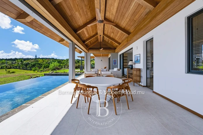 DARUTY - Villa neuve de style contemporain avec 3 chambres
