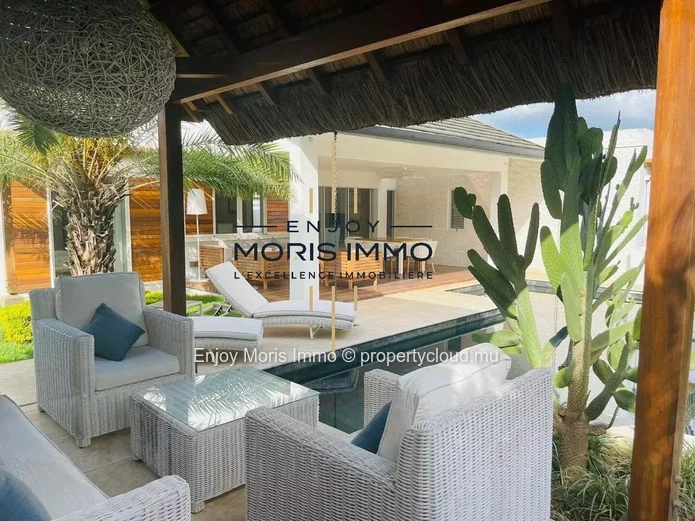 Grand BAIE - 3 BEDROOM VILLA WITH POOL FOR RENT - CLOS DU LITTORAL
