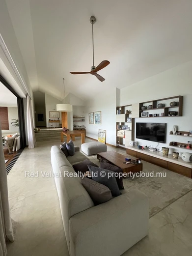 Villa de luxe à vendre à Mont Piton | Vue mer et montagne | 4 chambres