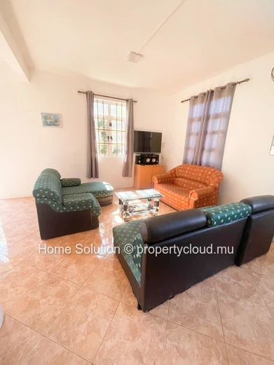 Charming single-storey house