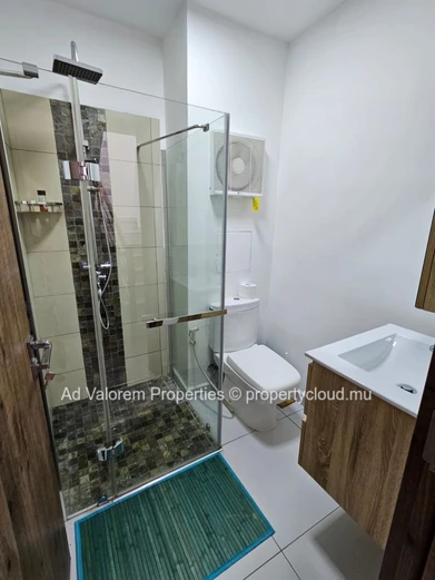 3-Bedroom Duplex for Rent – Flic en Flac