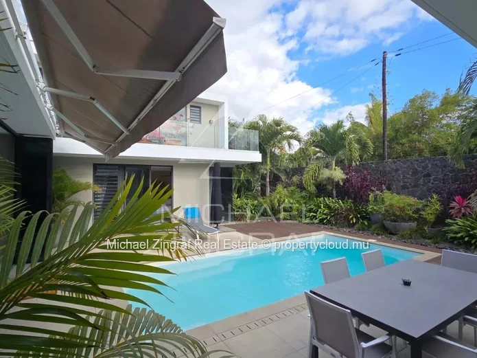 Exceptional Contemporary Villa in the Heart of Pereybere