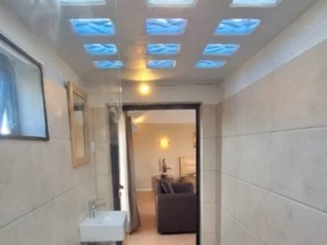 6 Bedroom Villa