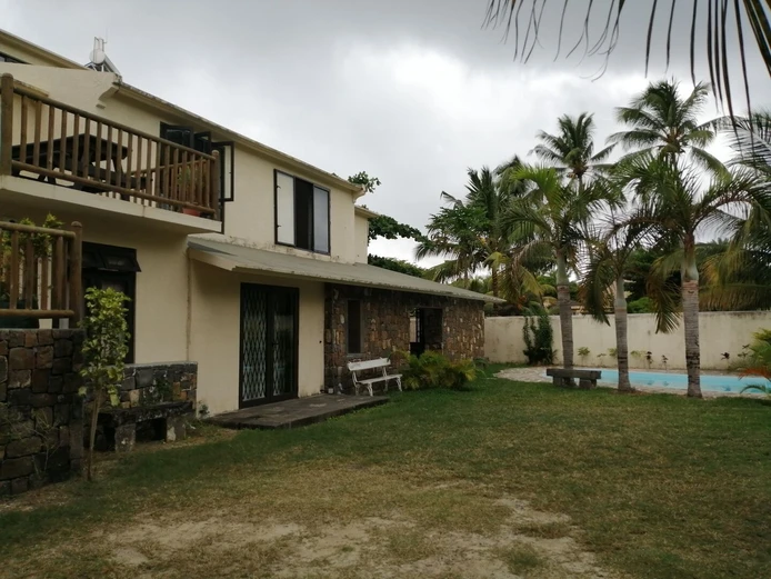Appartement à vendre à Belle-Mare - Accès mer