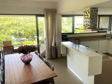 Appartement de 4 Chambres