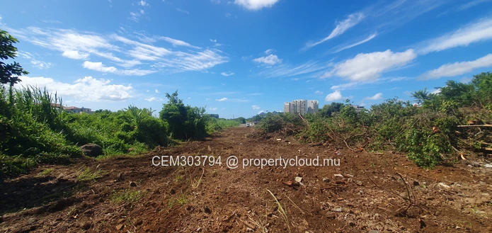 Terrain de 1 Arpent à Vendre – Sodnac