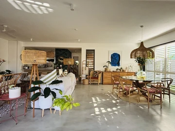 5 Bedroom Townhouse, Duplex