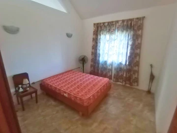 7 Bedroom House