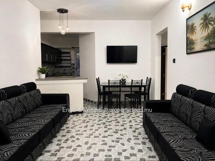 3-Bedroom Apartment with Shared Pool