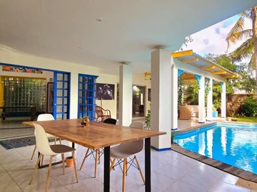 4 Bedroom Villa