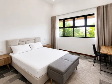 4 Bedroom Villa