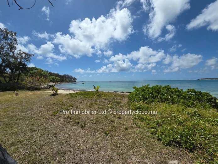Stunning Beachfront Land/Villa For Sale , Trou D’Eau Douce, Mauritius