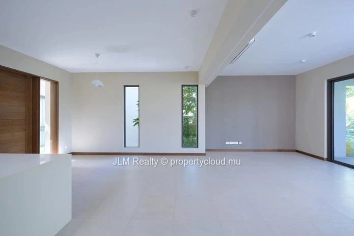 Appartement avec Piscine Privative à Vendre à Pointe aux Canonniers, Île Maurice
