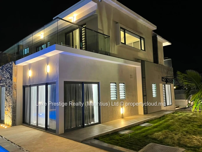 Villa de Luxe 4 Chambres avec Piscine Privée à Grand Baie | Résidence Sécurisée | Idéale pour les Familles et Expatriés