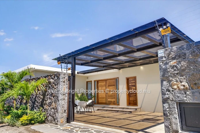 Villa Contemporaine Élégante À Vendre À Grand Baie – Art De Vivre Insulaire De Luxe À Proximité De La Plage