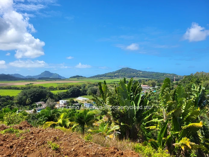 44614 m2 plot with exceptional view!