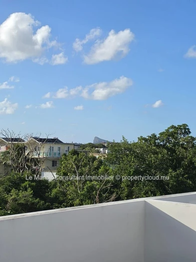 3-Bedroom Townhouse for Sale in Grand Baie, 200m²