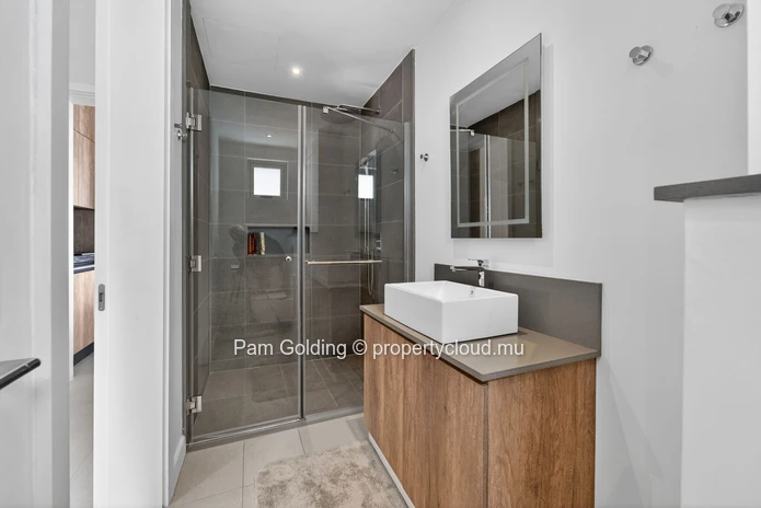 Penthouse de 3 chambres | Tout à portée de main, l’océan à vos pieds