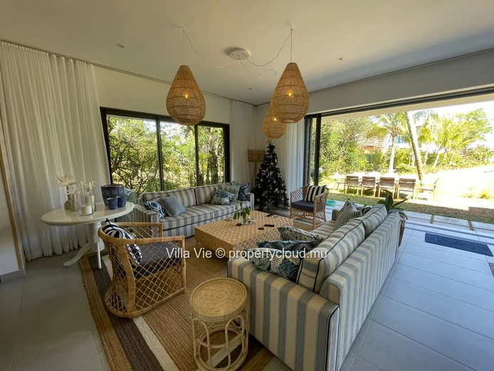 Péreybère - Sublime appartement de 3 chambres pieds dans l'eau avec piscine (Mandat exclusif)