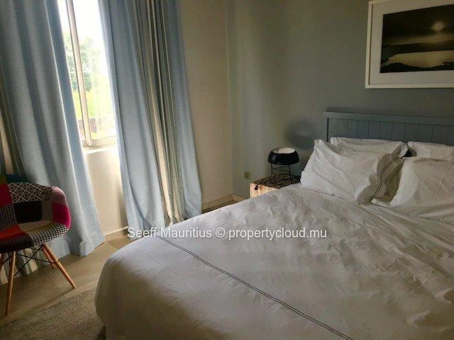 Luxury 5-Bedroom Penthouse for Sale – Foreign Acquisition Allowed