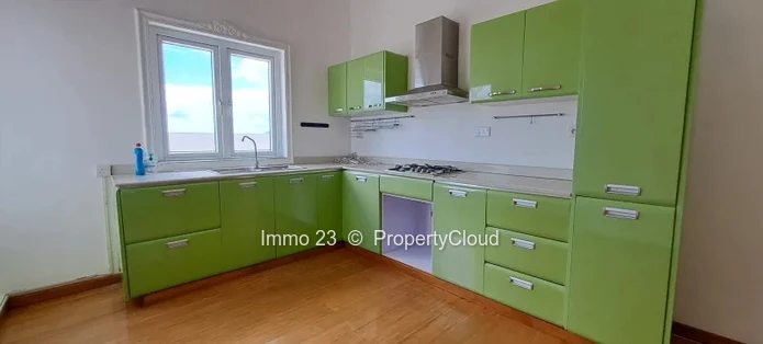 Penthouse - 5 chambres - Beau Bassin - Ref. PE81870VE