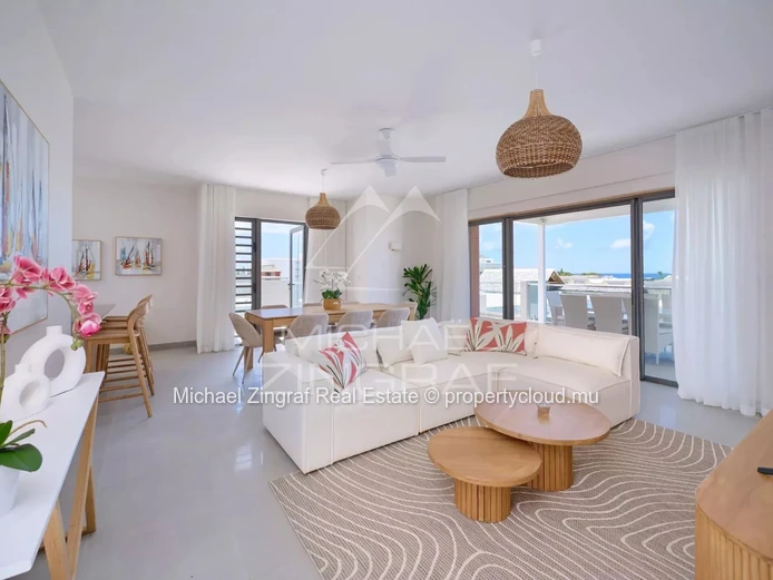 3-Bedroom Penthouse in a Modern Residence – Trou aux Biches