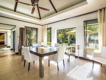 Villa de 4 Chambres