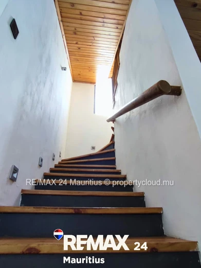 Villa moderne 5 chambres en suite – Morcellement Mountain View, Vacoas