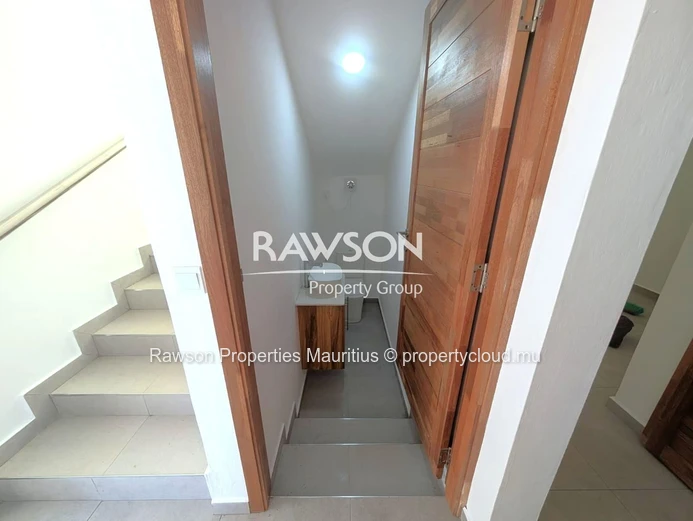 Villa Contemporaine À Vendre – Cap Malheureux | Réservée Aux Citoyens Mauriciens Uniquement
