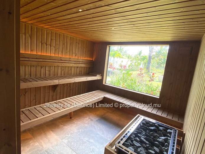 JINVESTY ILE MAURICE : Exclusivité villa de luxe Mont Choisy GOLF