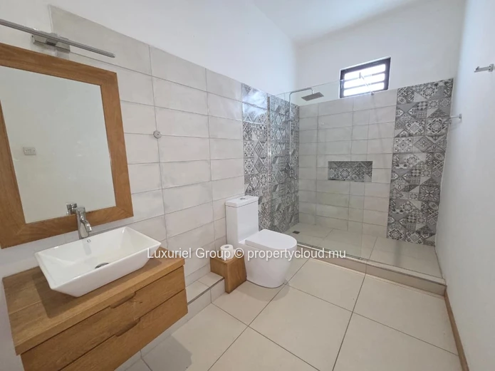 5-Bedroom Villa For Rent – Trou Aux Biches