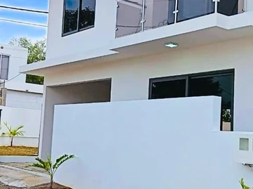 3 Bedroom Townhouse, Duplex