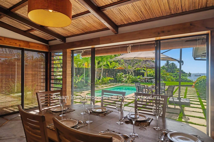 Exclusive 4-bedroom beachfront villa with private pool & ocean view in Poste de Flacq – Mauritius