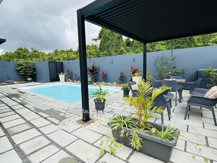 Villa Contemporaine 3 Chambres à Calodyne