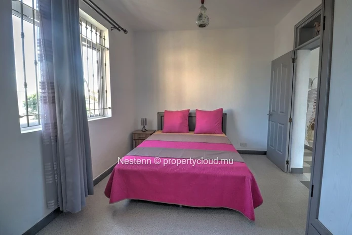Appartement 2 chambres bien situé à Grand Bay