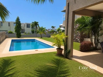 4 Bedroom Villa