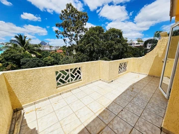 3 Bedroom Townhouse, Duplex