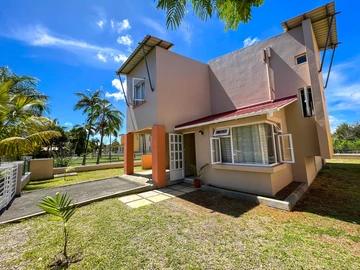 3 Bedroom Townhouse, Duplex